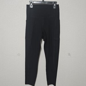 girlfriend Collective leggings side pockets size small